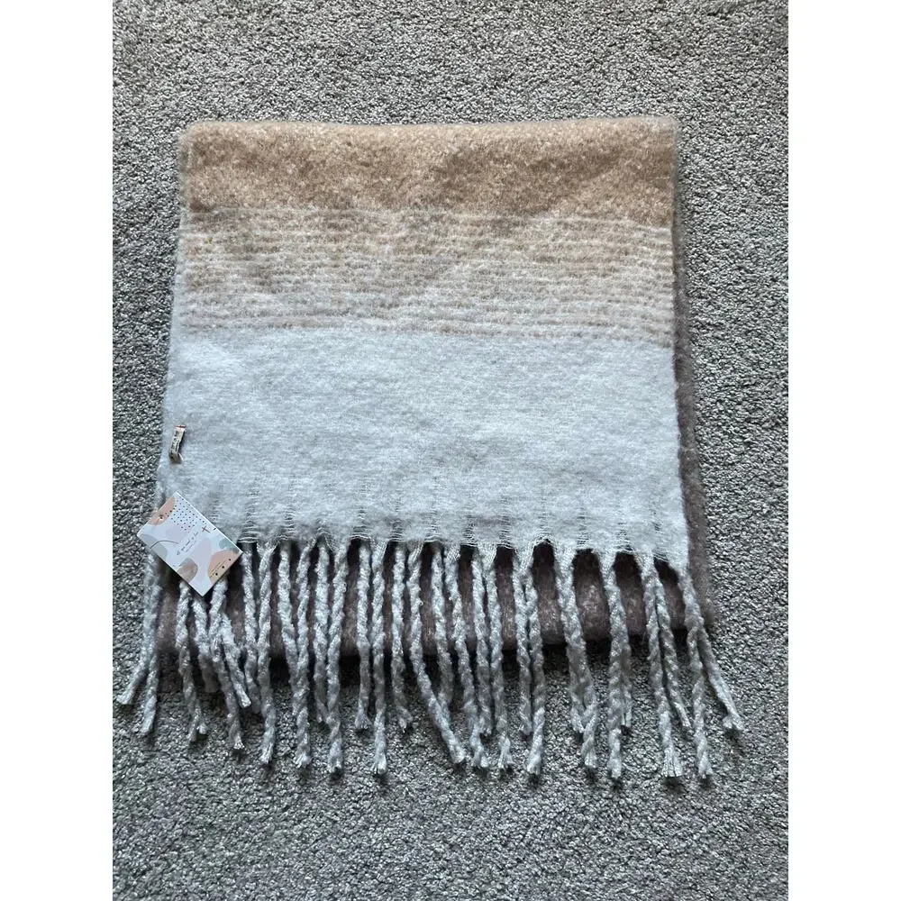 All You Need Is Love Scarf Soft and Fluffy Scarf NWT Soft and Warm Winter Layer